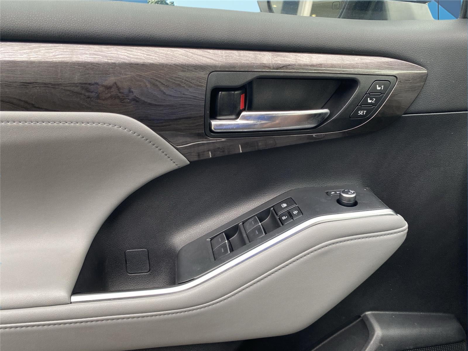 2023 Toyota Highlander Hybrid Limited