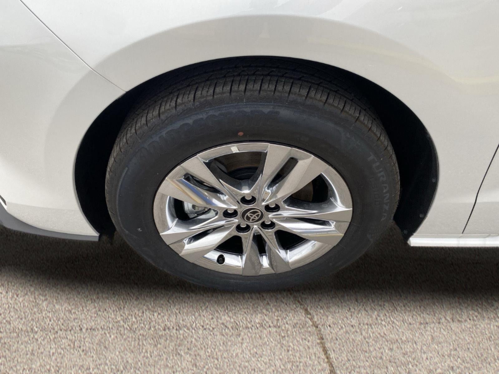 2026 Toyota Sienna XLE 7-Passenger