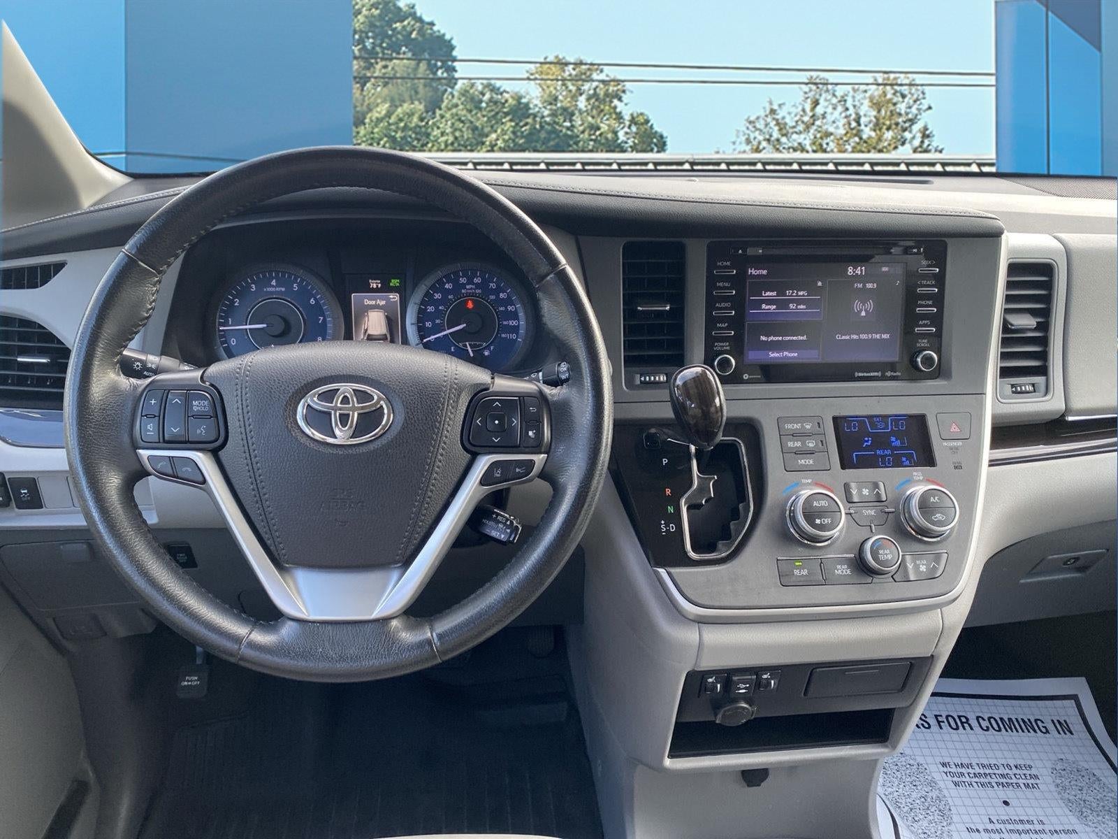 2020 Toyota Sienna XLE 8-Passenger