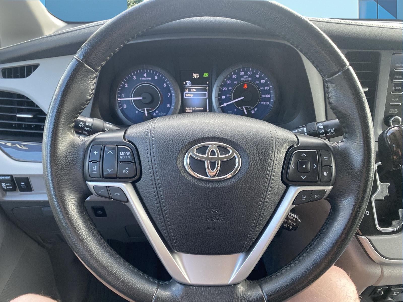 2020 Toyota Sienna XLE 8-Passenger