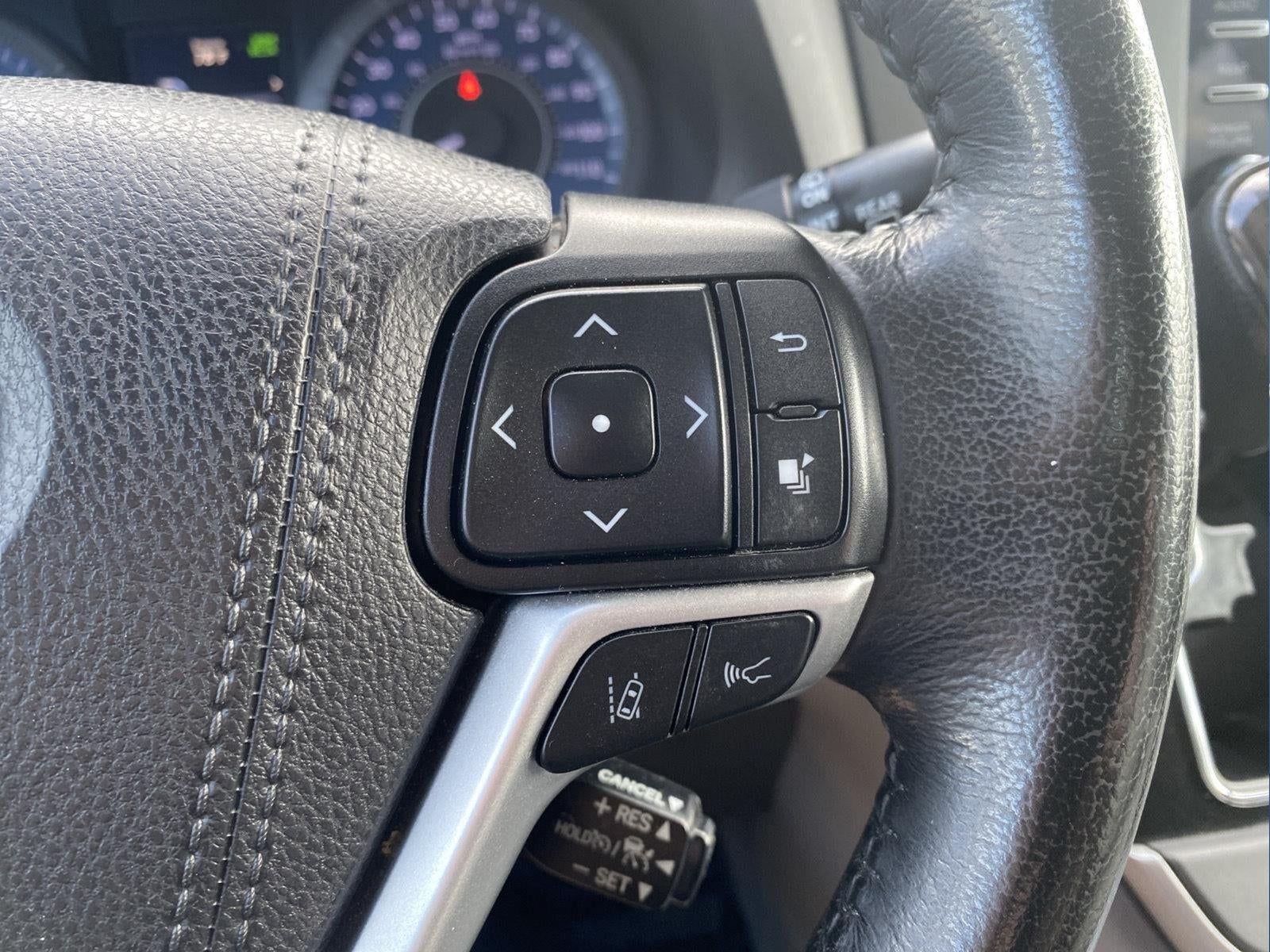 2020 Toyota Sienna XLE 8-Passenger