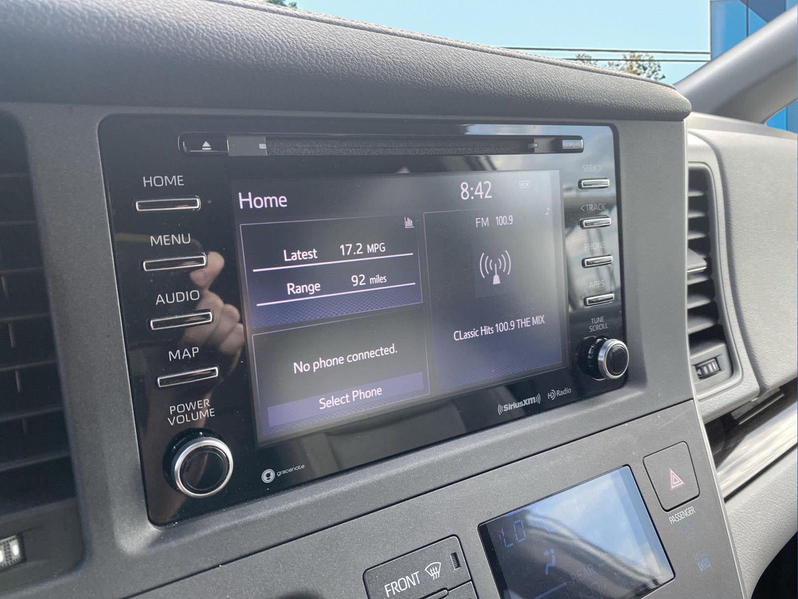 2020 Toyota Sienna XLE 8-Passenger