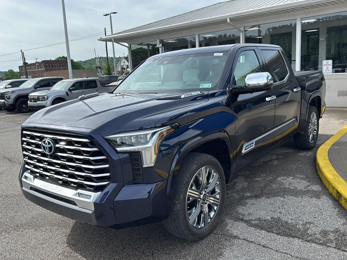 2024 Toyota Tundra Capstone HV
