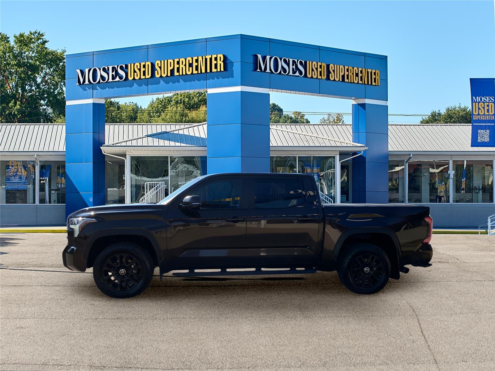 2024 Toyota TUNDRA TRUCK
