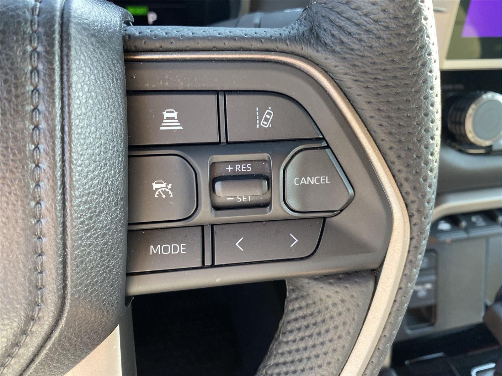 2025 Toyota Tundra Limited HV