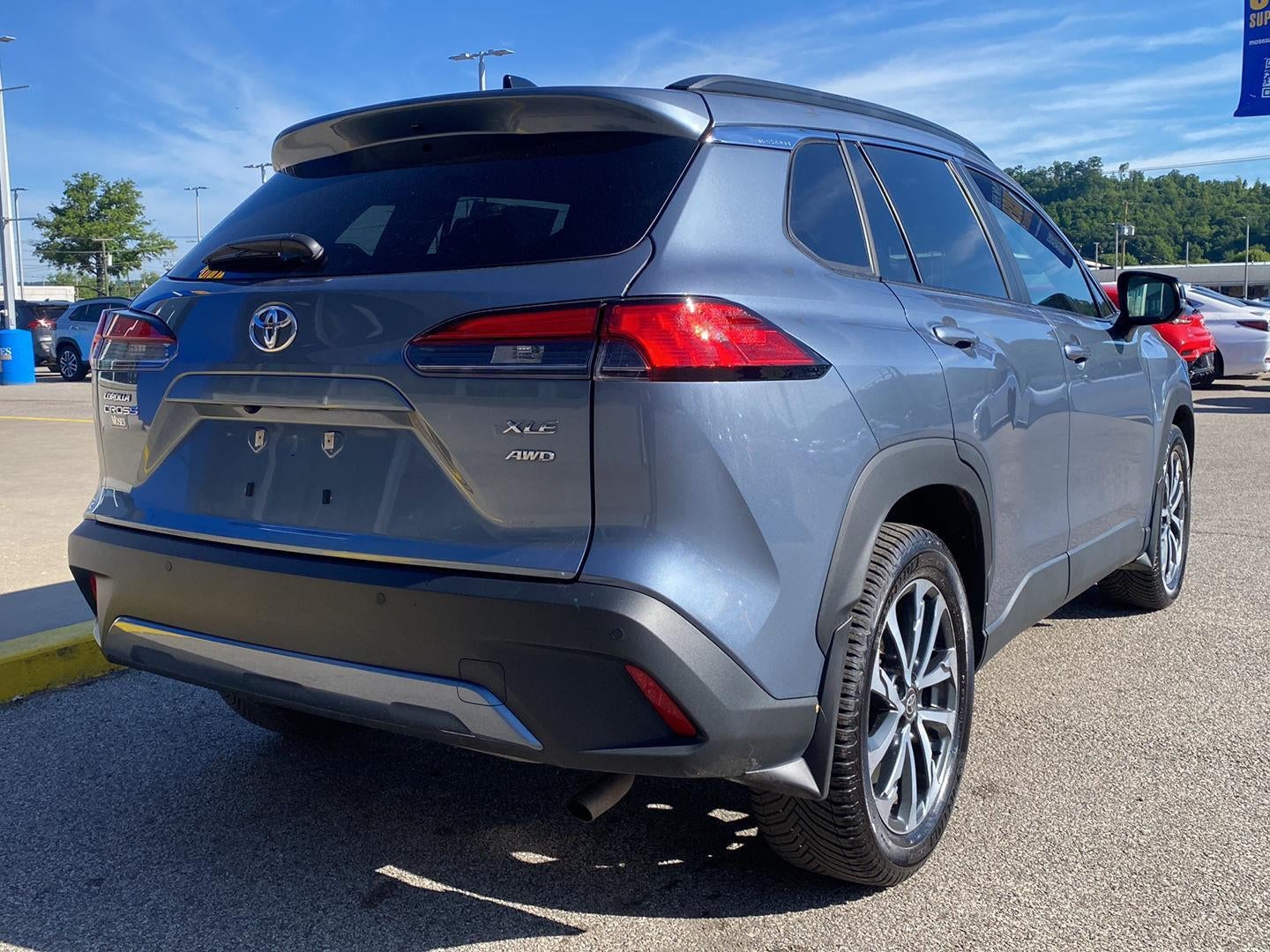 2025 Toyota Corolla Cross XLE