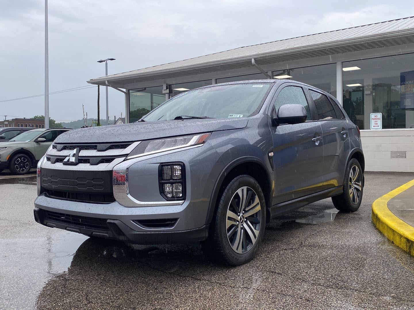 2022 Mitsubishi Outlander Sport 2.0 ES AWC CVT's photo
