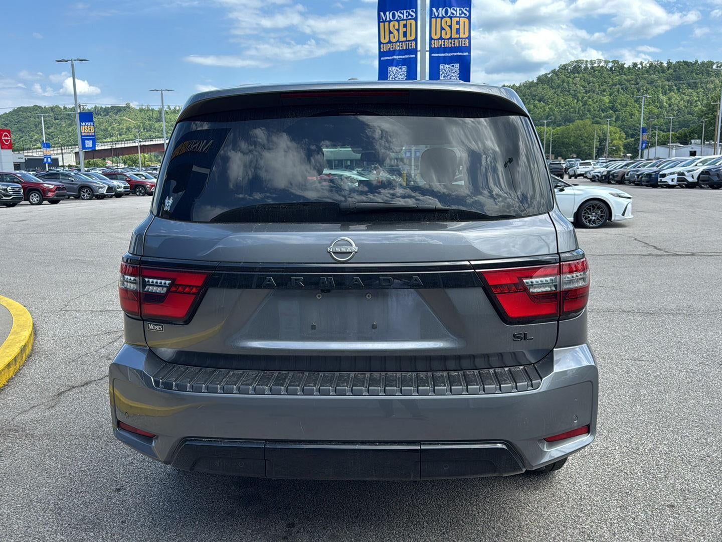 2023 Nissan Armada SL