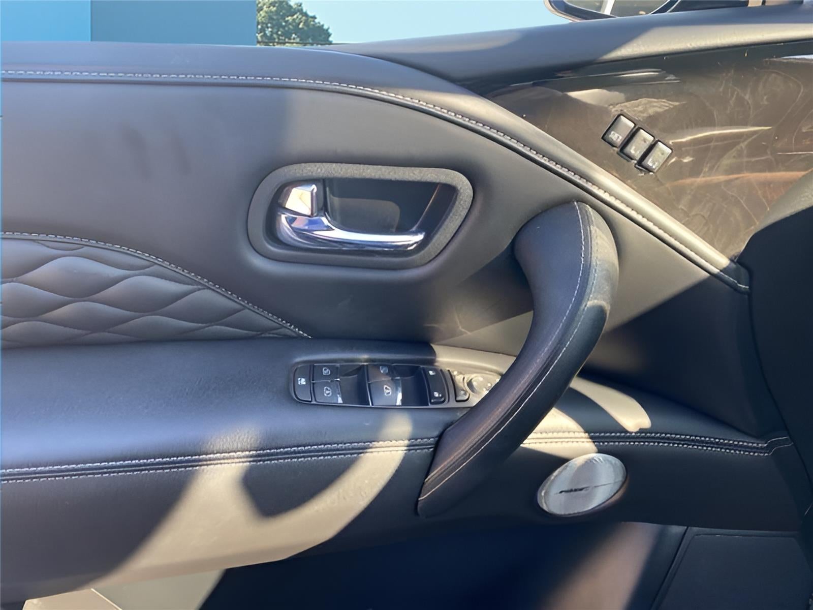 2023 INFINITI QX80 SENSORY