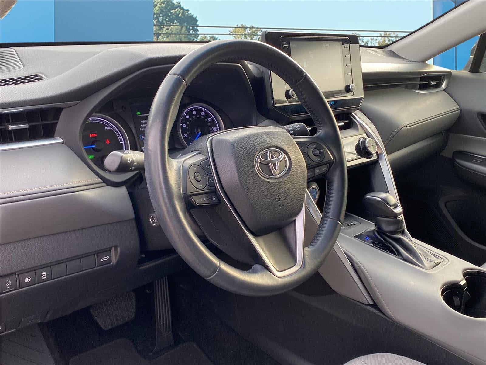2022 Toyota Venza LE