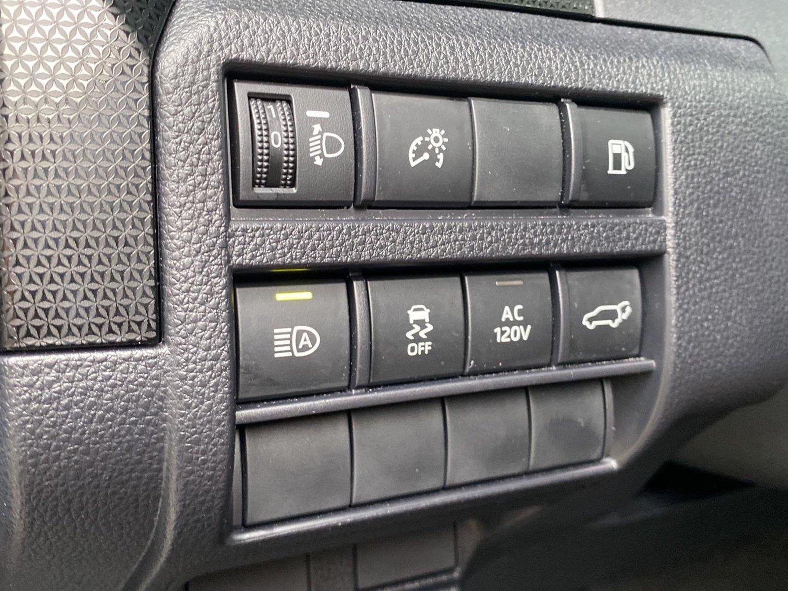 2025 Toyota 4Runner Limited HV
