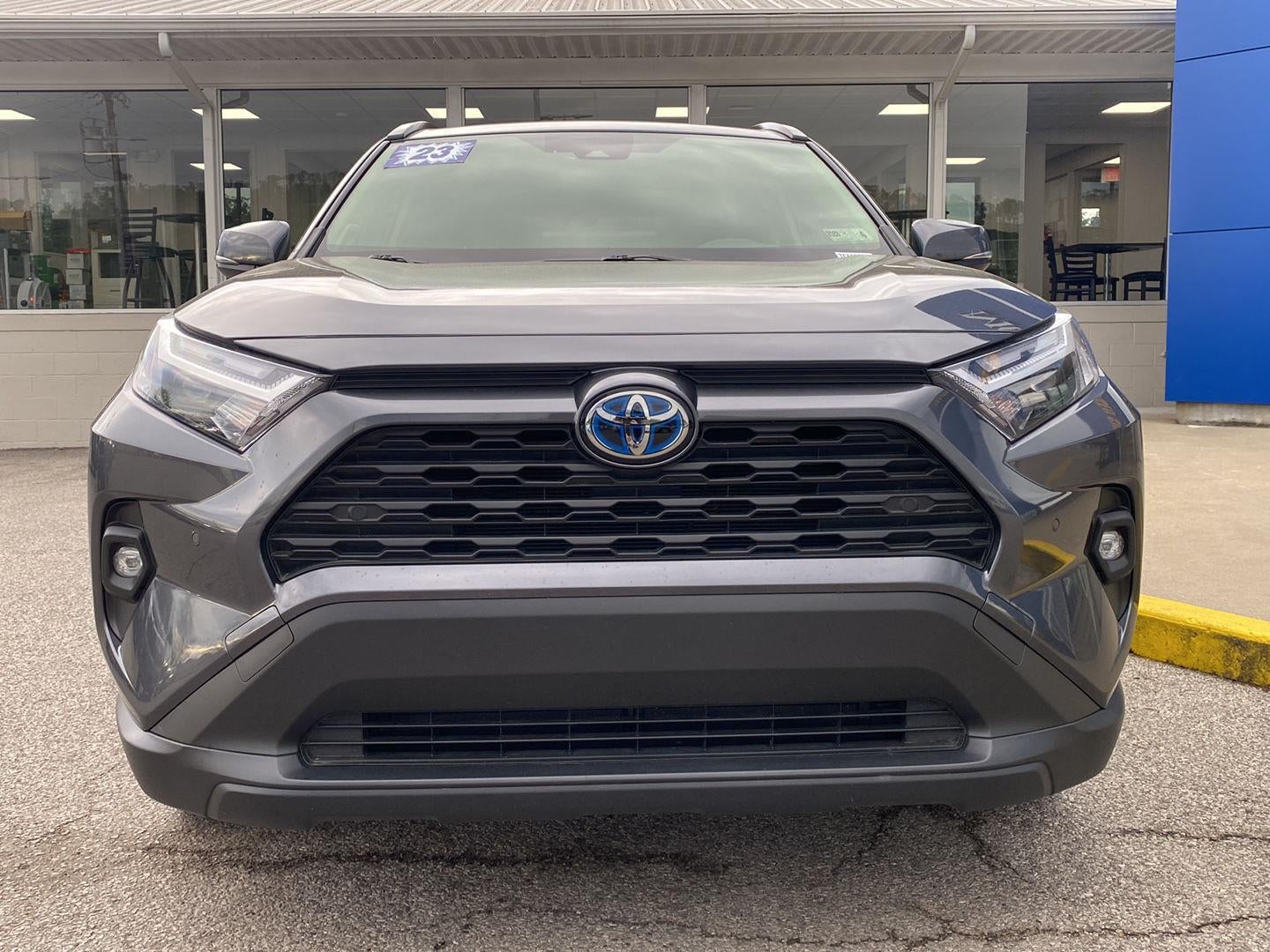 2023 Toyota RAV4 Hybrid XLE Premium
