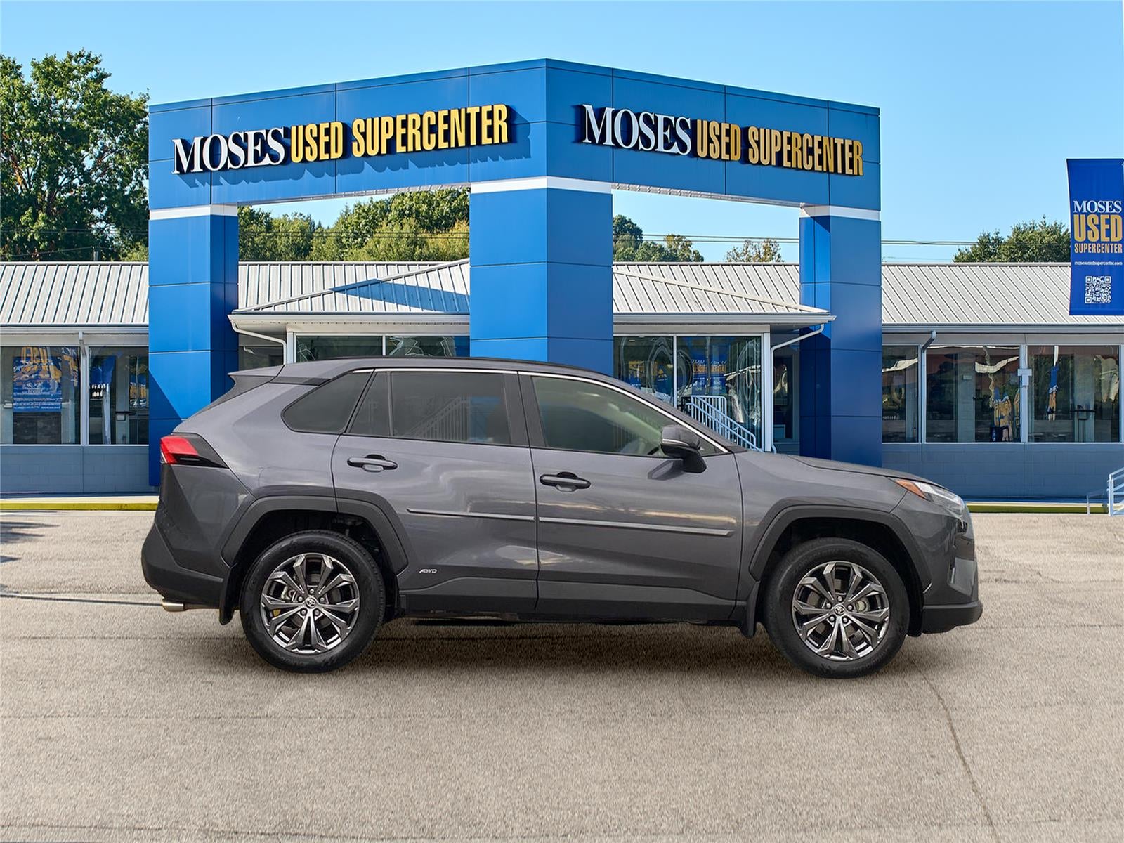 2023 Toyota RAV4 Hybrid XLE Premium