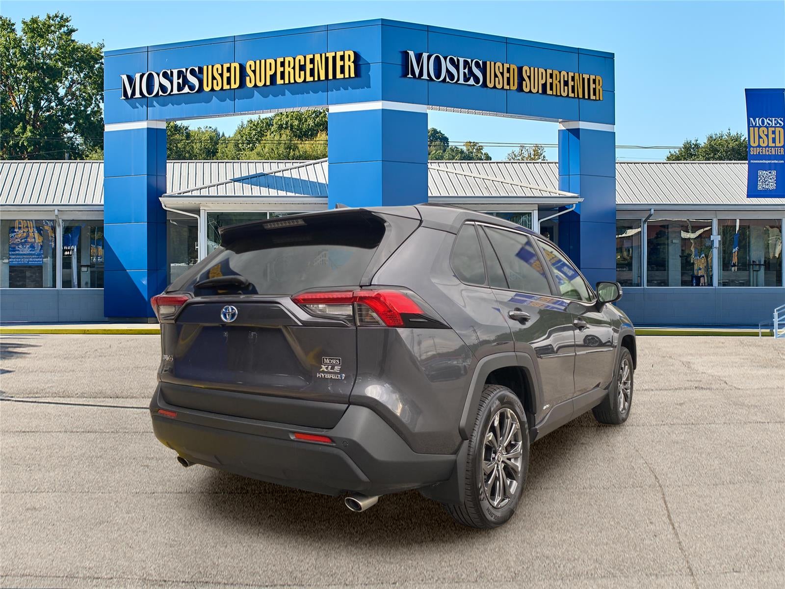 2023 Toyota RAV4 Hybrid XLE Premium