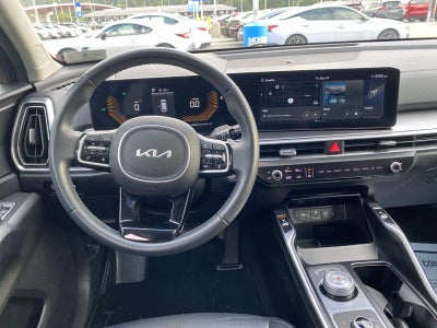 2025 Kia SORENTO HYBRID SUV