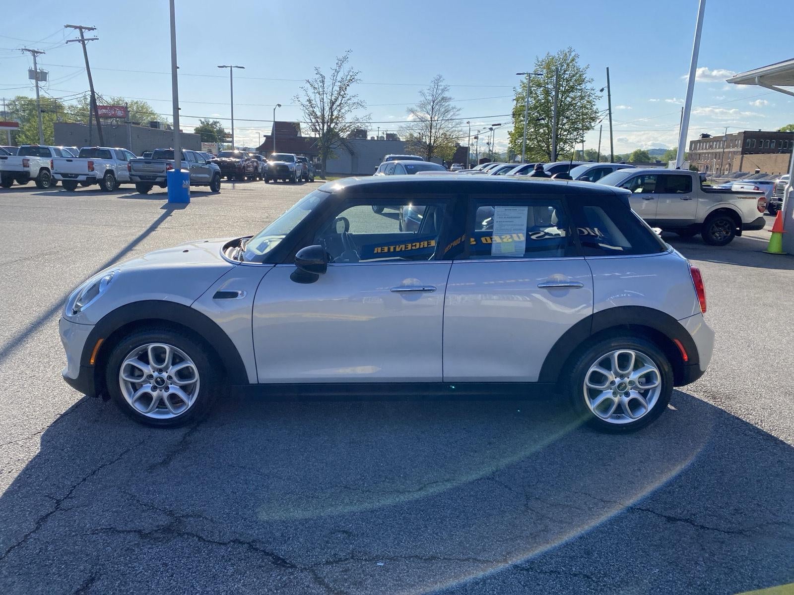 2019 MINI Hardtop 4 Door Cooper