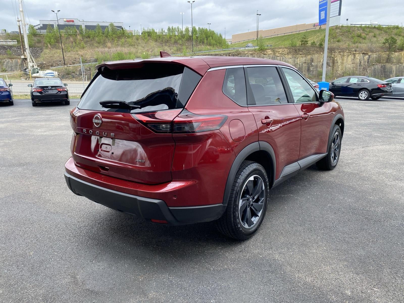 2025 Nissan Rogue SV