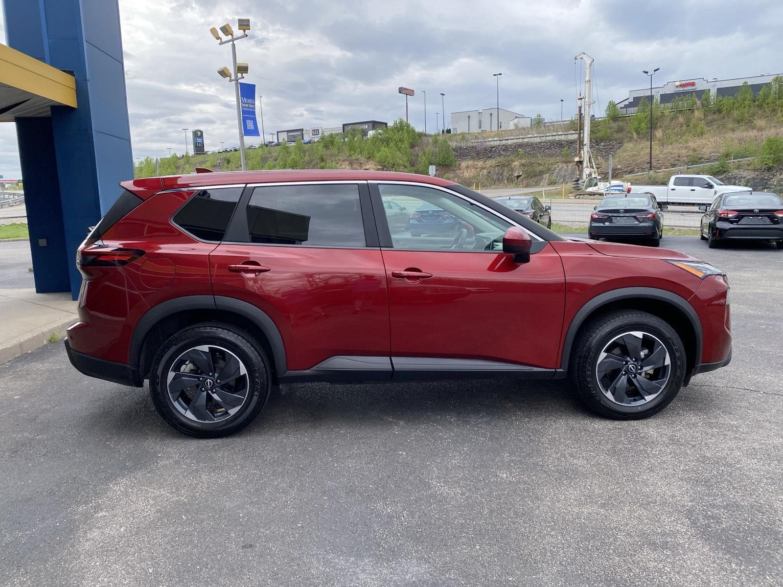 2025 Nissan Rogue SV