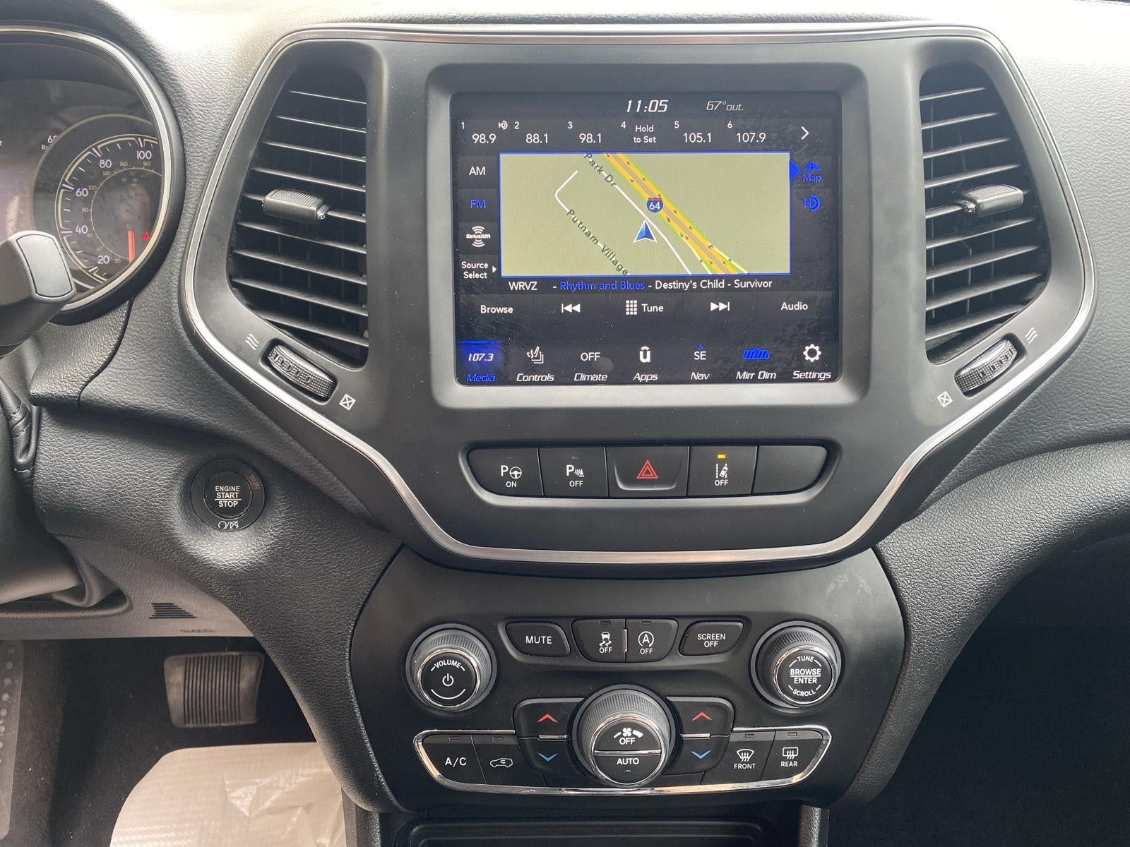 2023 Jeep Cherokee Altitude Lux