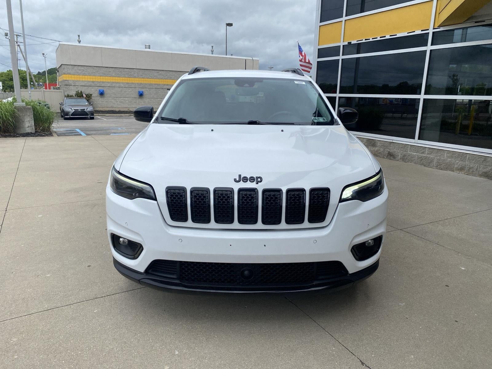 2023 Jeep Cherokee Altitude Lux