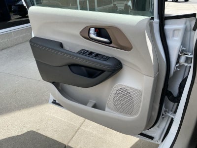 2024 Chrysler Voyager LX