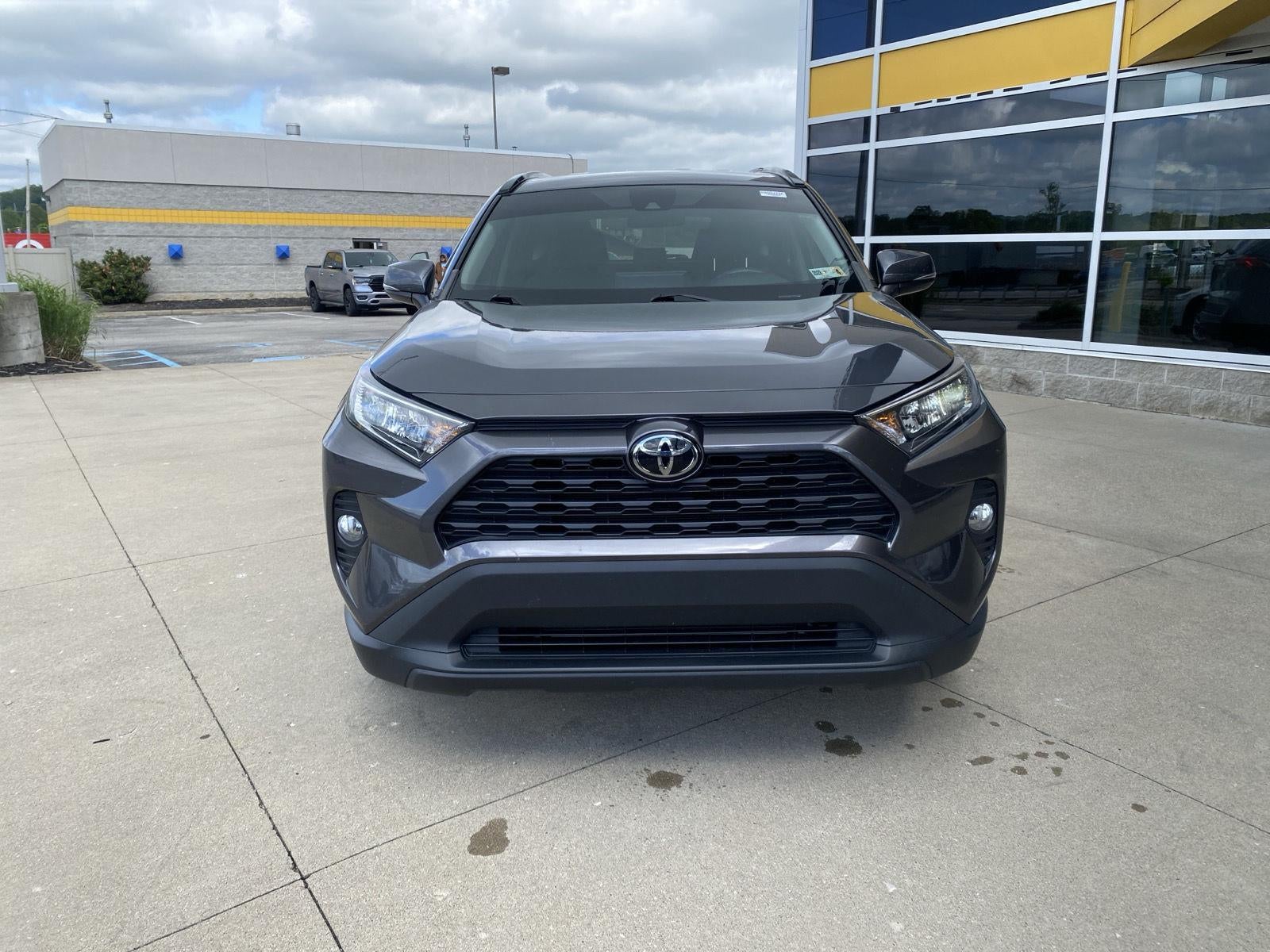 2021 Toyota RAV4 XLE